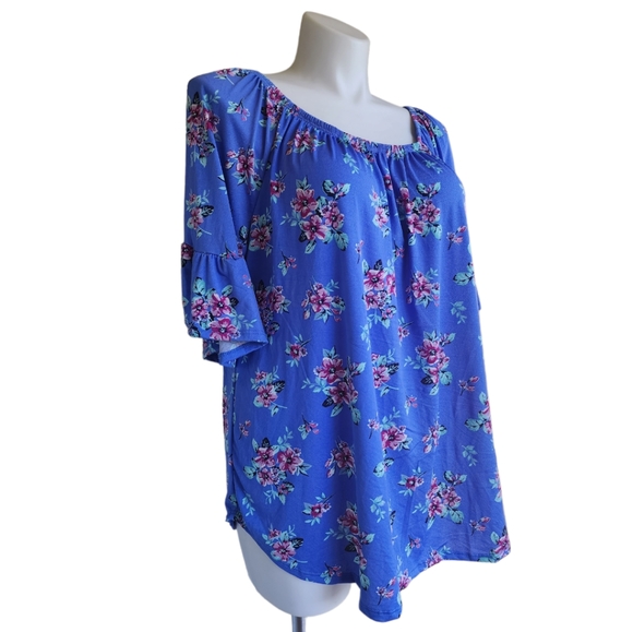 Kristen Nicole plus size blue floral top NWT! Size 3X - Picture 4 of 12